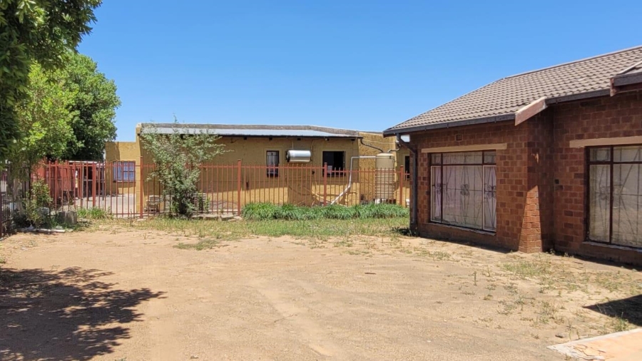 3 Bedroom Property for Sale in Botshabelo Free State